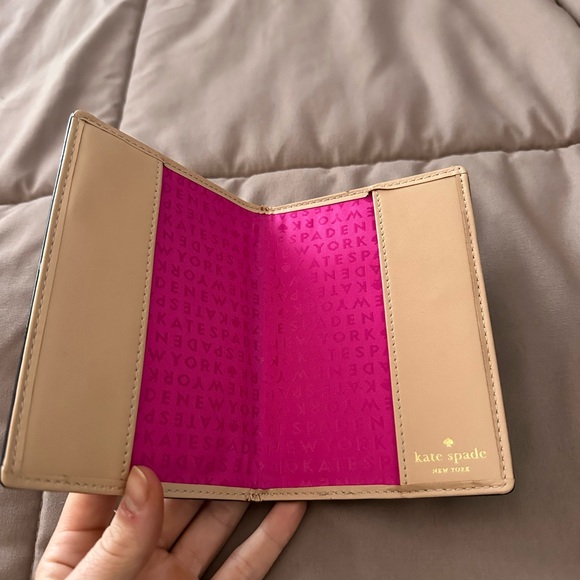 Kate Spade Passport Holder - Picture 2 of 3